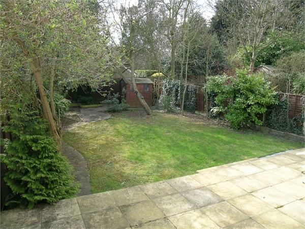 Uphill Grove, Mill Hill